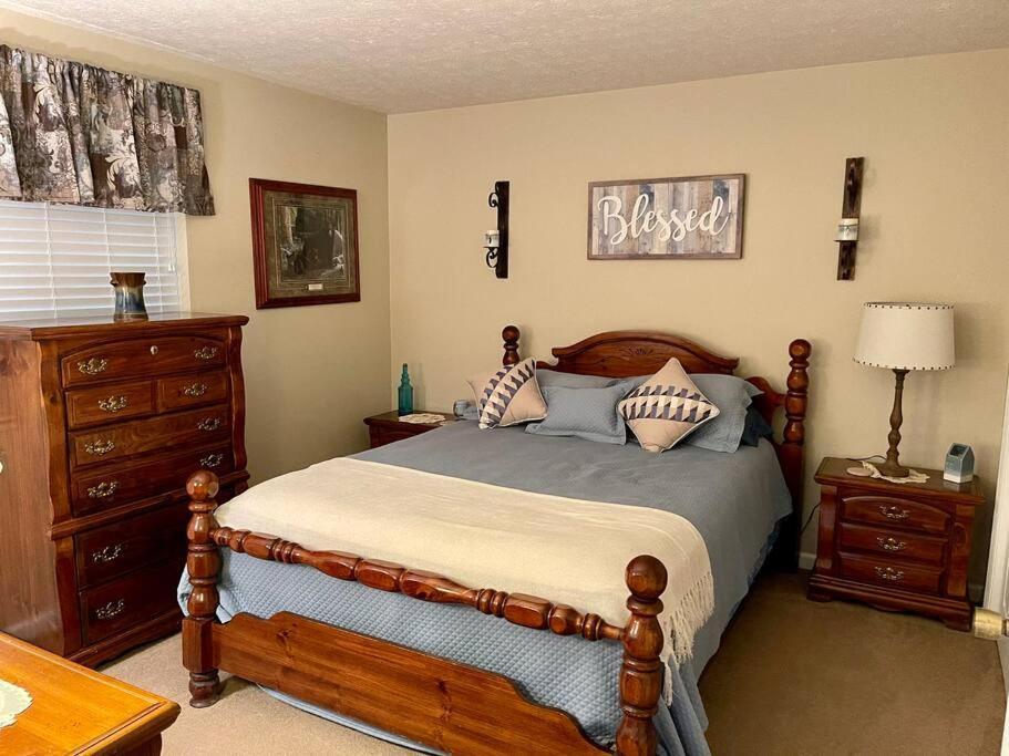 Relaxing Mountain Condo In Gatlinburg With City View ! ภายนอก รูปภาพ